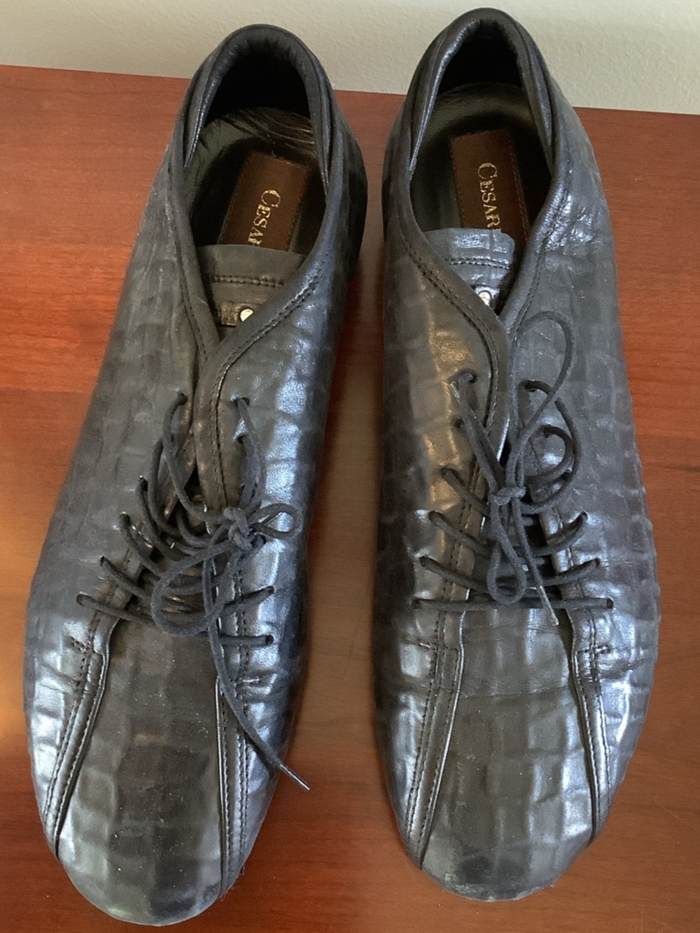Cesare Paciotti men’s shoes EUC size 8